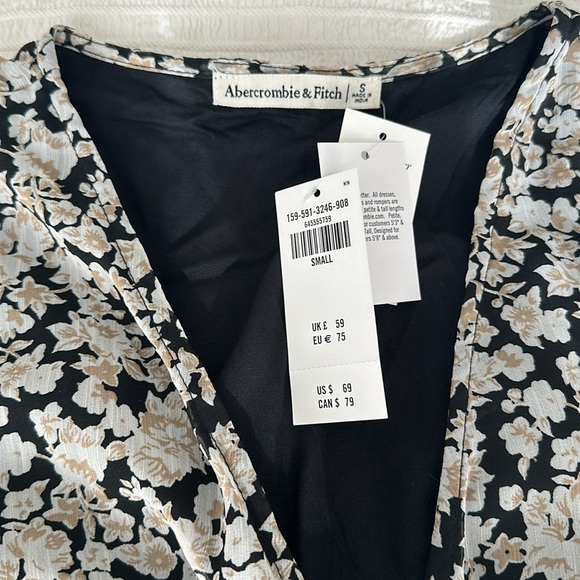 Abercrombie wrap dress - Picture 3 of 6